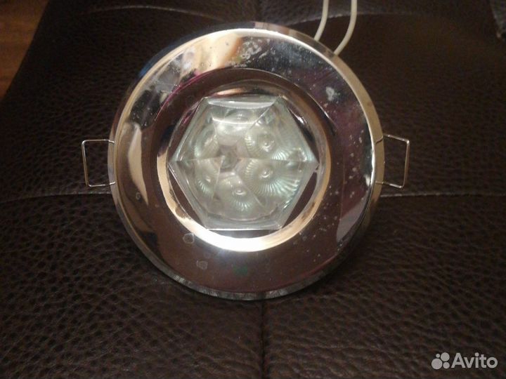 Точечный светильник