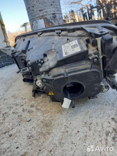 Фара volkswagen touareg