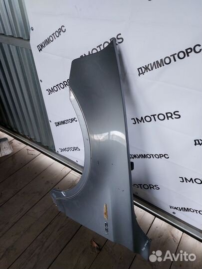 Крыло переднее левое BMW X3 E83