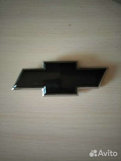 Знак chevrolet
