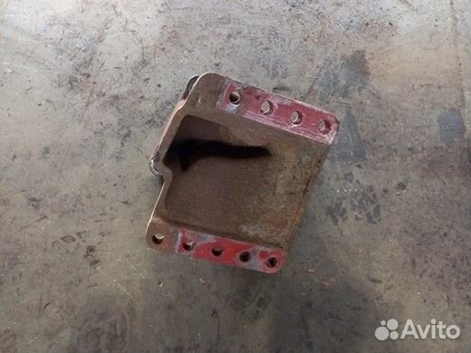 Кронштейн гидроусилителя руля Iveco (гур)