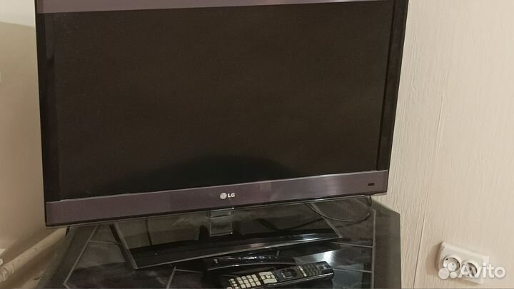 Телевизор LG 32