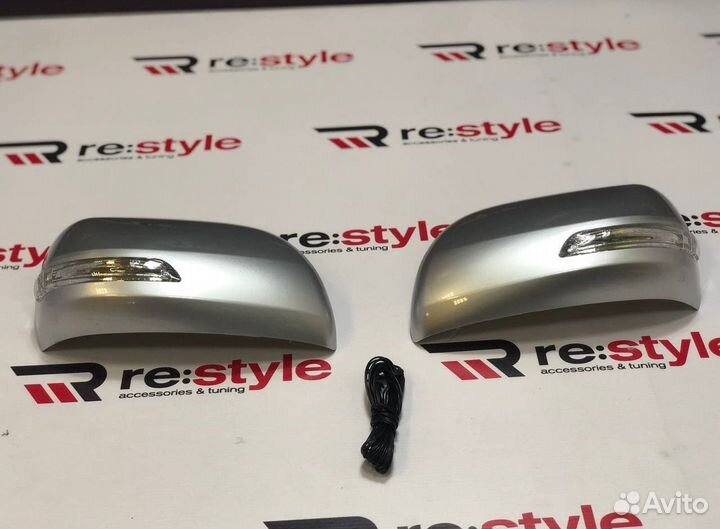 Накладки на зеркала Toyota Land Cruiser 200 O875