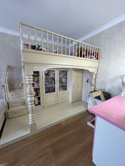 2-к. квартира, 76 м², 10/10 эт.