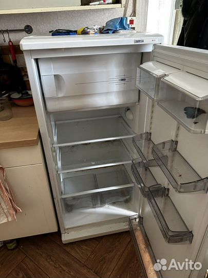 Холодильник