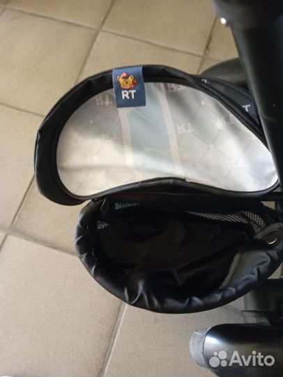 Детский трехколесный велосипед с управлением