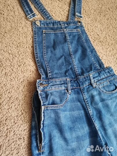 Комбинезон джинсовый с брюками светло-синий