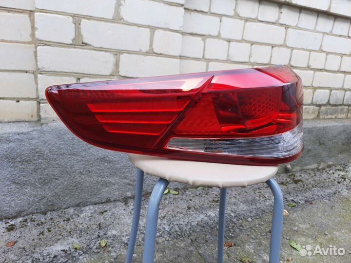 Левый задний фонарь Kia Rio 3 седан рестайлинг