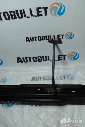 Верхняя панель телевизора Мерседес 204 С класс