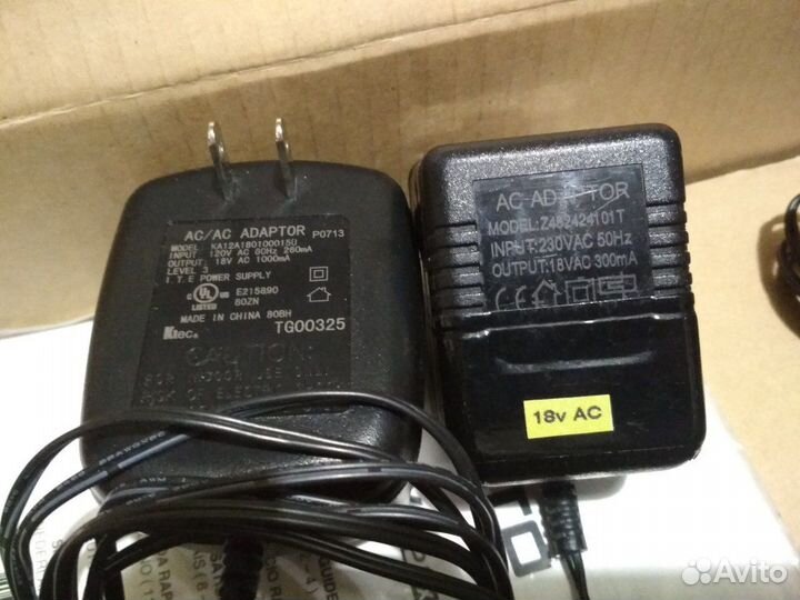 Alto ZMX122FX, Alesis DM5, Yamaha DTX2, Avid MBox2