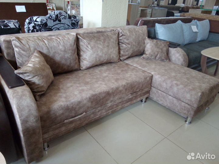 Диван угловой 