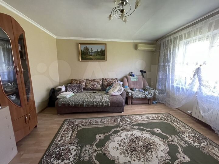 2-к. квартира, 52 м², 1/5 эт.