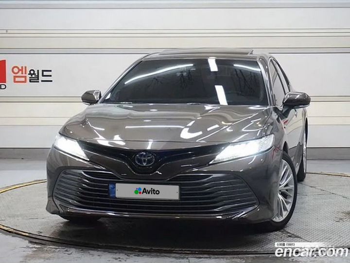 Toyota Camry 2.5 AT, 2019, 16 000 км