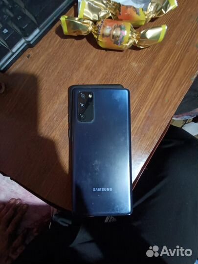 Samsung Galaxy S20 FE, 8/256 ГБ