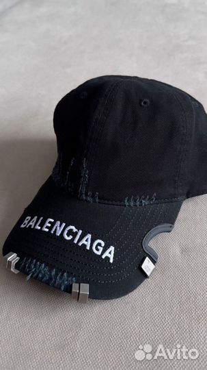 Бейсболка Balenciaga