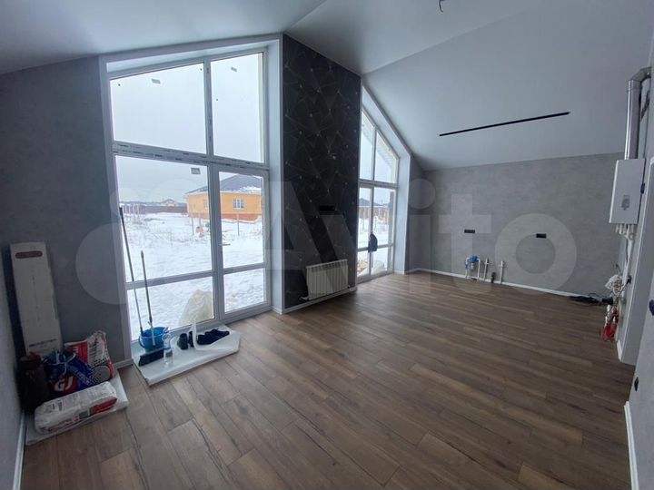 Дом 100 м² на участке 10 сот.