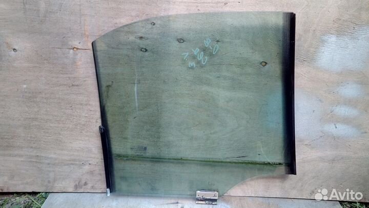 Стекло двери задней левой Седан Опель Омега Б