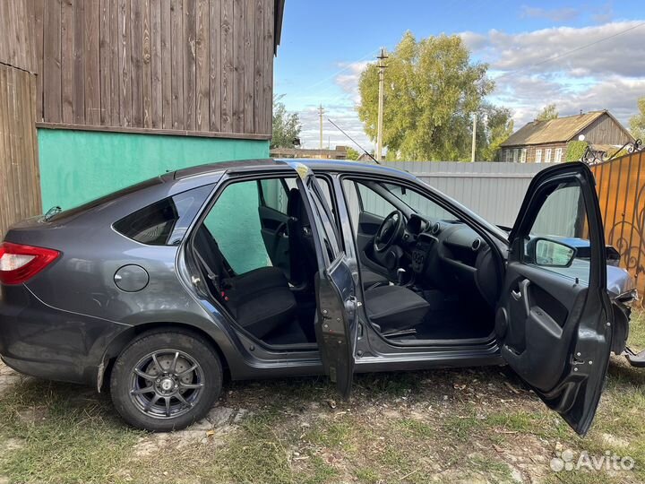 LADA Granta, 2015