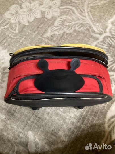 Детский чемодан на колёсиках в виде божьей коровки