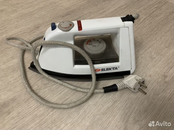 Утюг в рабочем состоянии