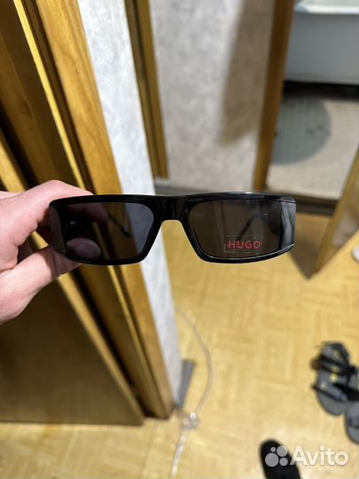 Солнцезащитные очки