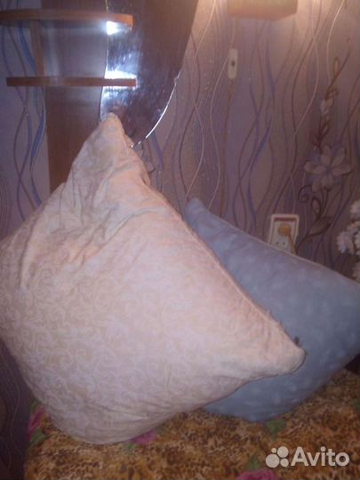 Подушки и одеяло