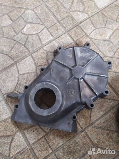 Крышка шестерни распредвала