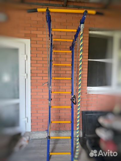 Детская шведская стенка