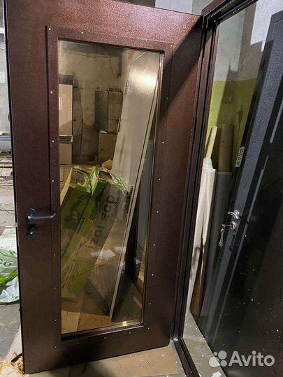 Дверь входная металическая для дома