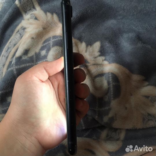 Телефон iPhone хр
