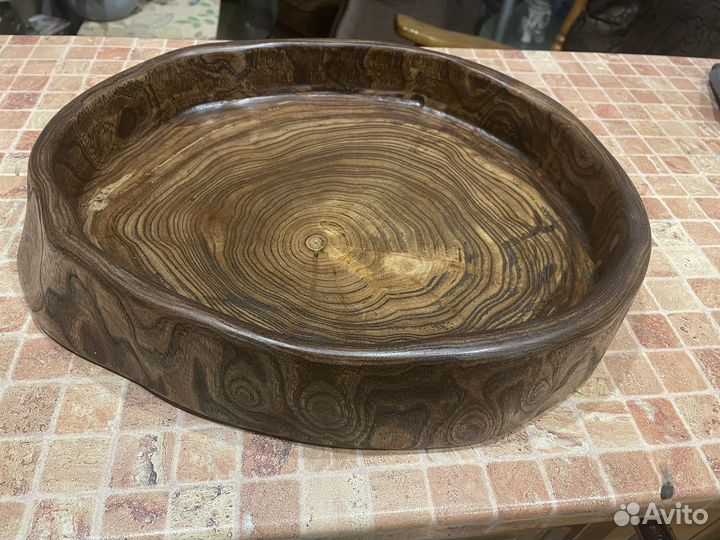 Изделия из дерева: слабы, ящики, столики