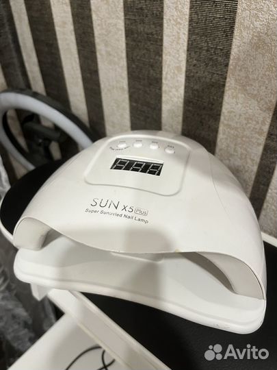 Лампа для ногтей