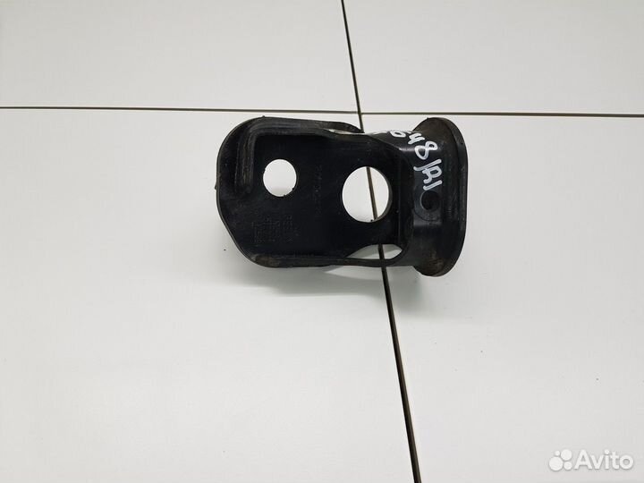 Кронштейн амортизатора задний правый (Geely Atlas)