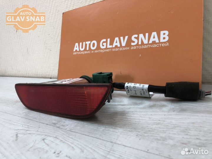 Фонарь противотуманный в задний бампер Nissan Note