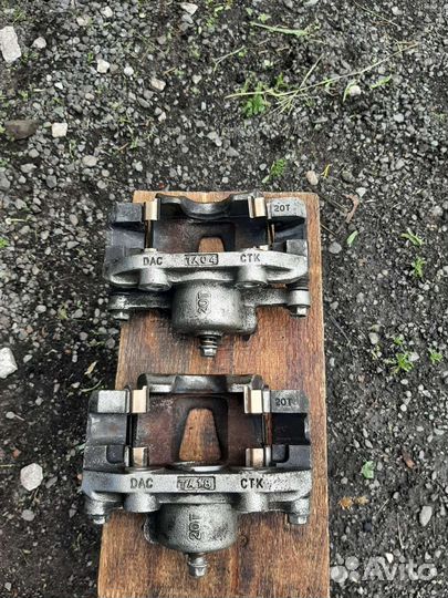 Тормозные суппорта передние на chevrolet lanos 1.5