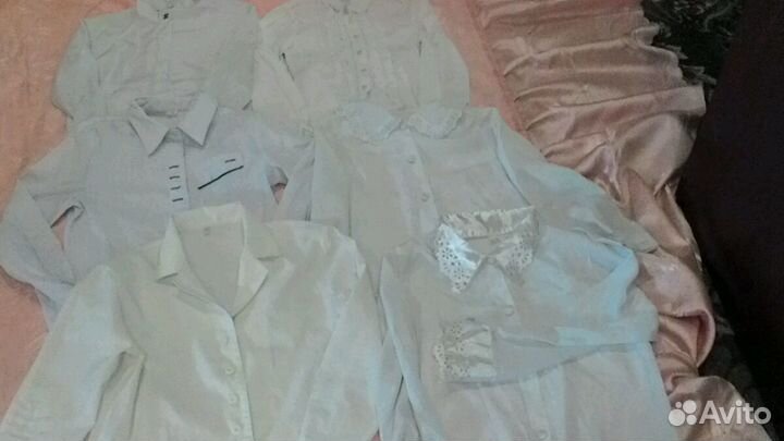 Блузки белые. для девочек -разные