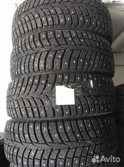Laufenn I Fit Ice LW 71 205/60 R16