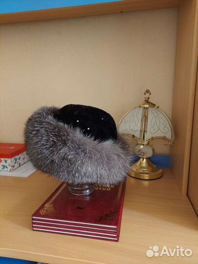 Шапка женская