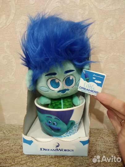 Игрушка в кружке