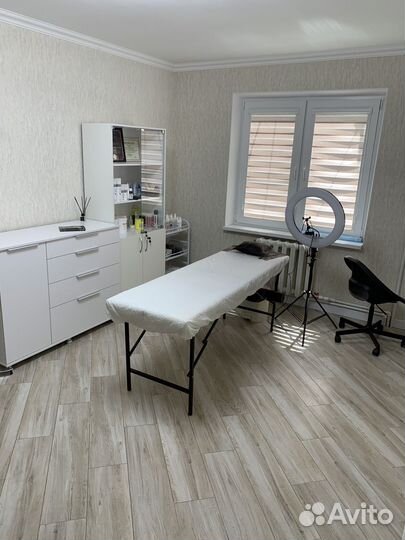 Работа в салоне красоты