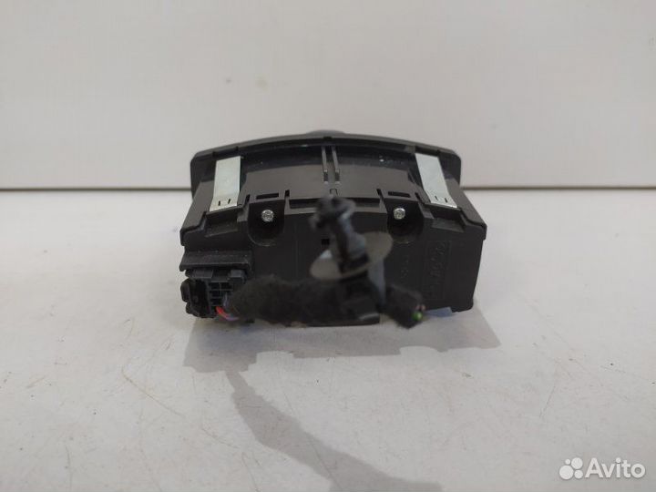 Блок управления светом Ford Focus 3 (дорестайлинг)