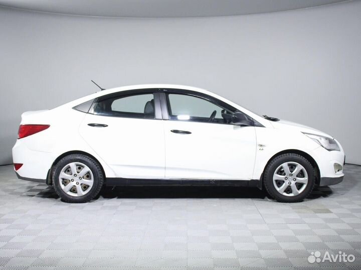 Hyundai Solaris 1.6 AT, 2015, 403 307 км