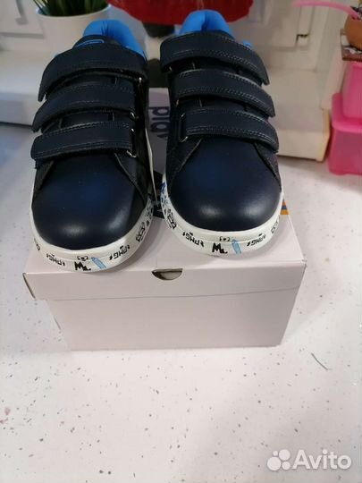 Кроссовки для мальчика