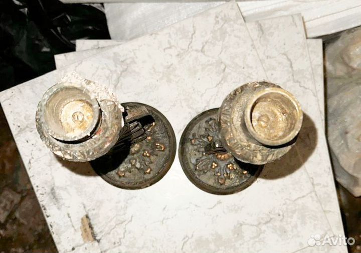 Подсвечники