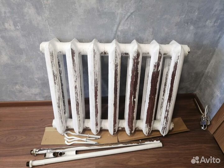 Батарея чугунная
