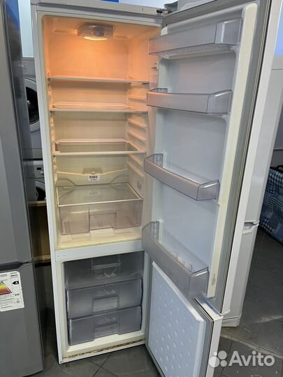 Холодильник веко. Доставка