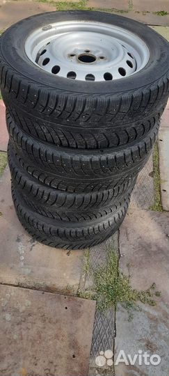 Gislaved Nord Frost 5 215/60 R16