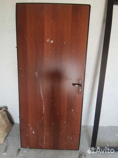 Дверь входная
