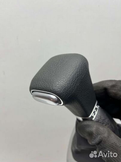 Ручка кулисы кпп Volkswagen Touran 1