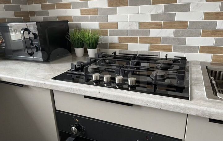 1-к. квартира, 30 м², 5/5 эт.